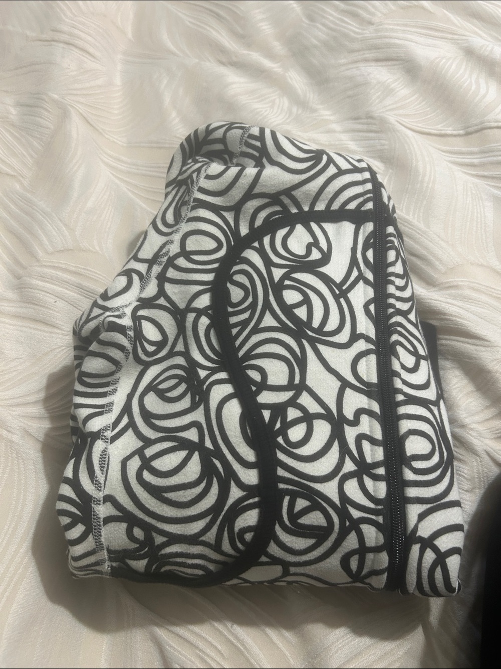 Black & White Swirl Cosmetic or Travel Pouch